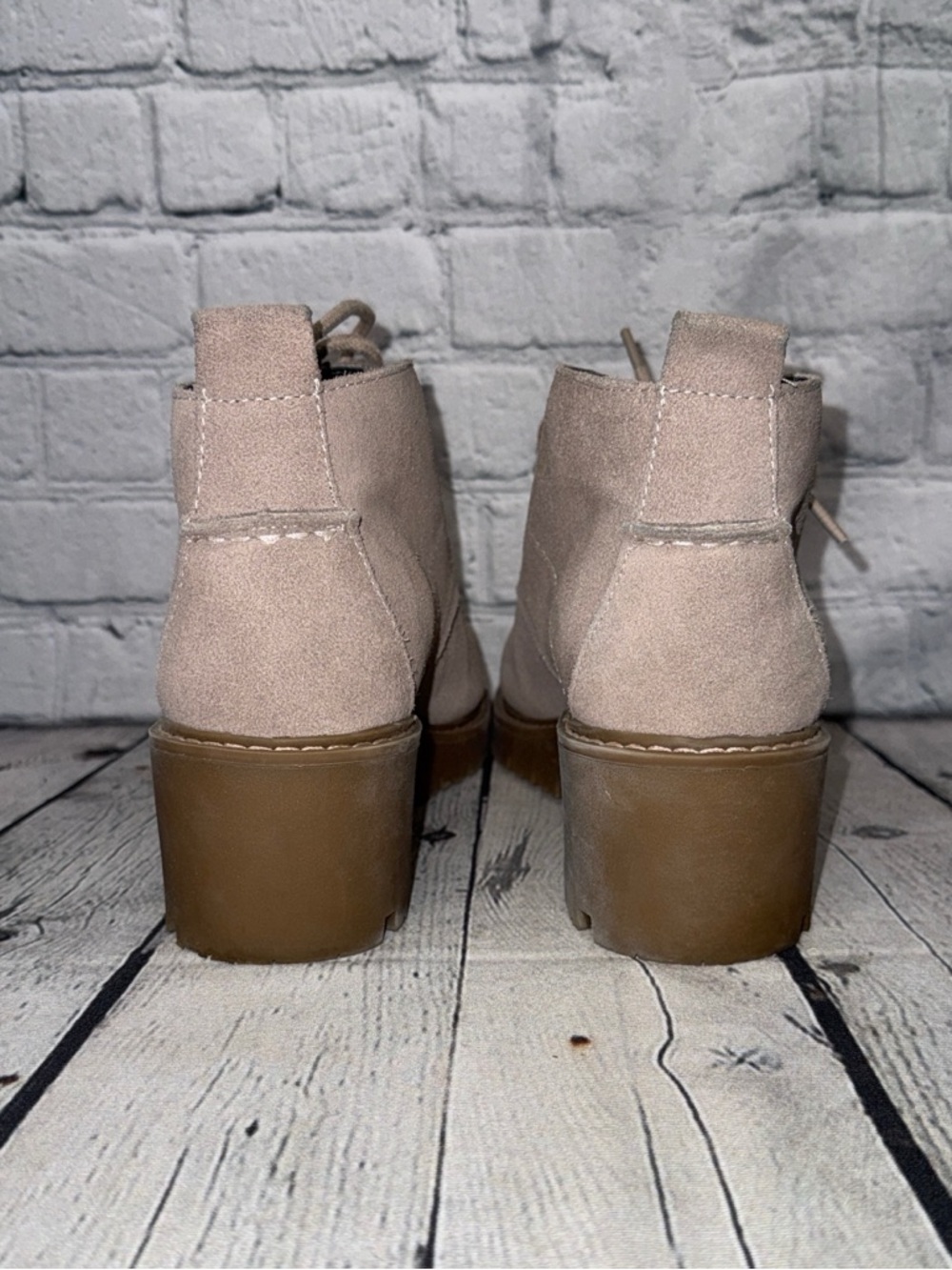 White Mountain Danny Booties - Picture 4 of 5